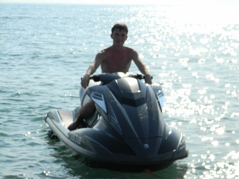  ,   Klaus, 40 ,   
