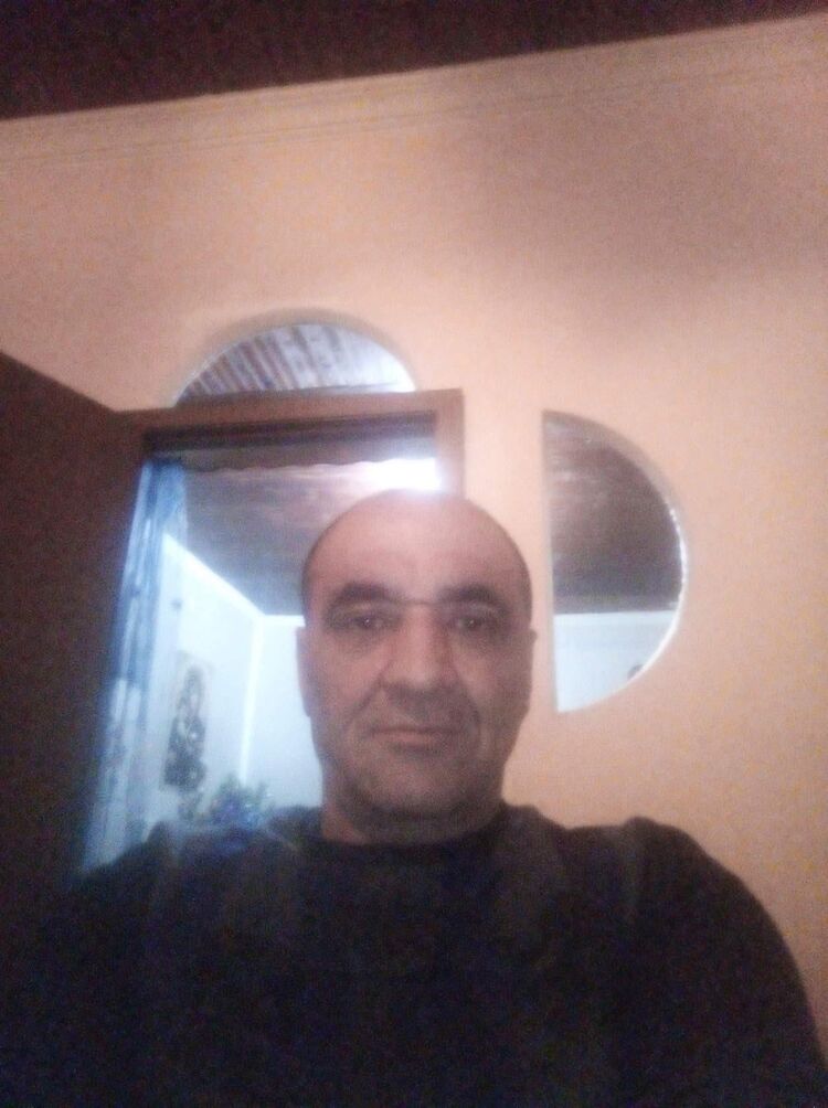  34404175  , 53 ,    