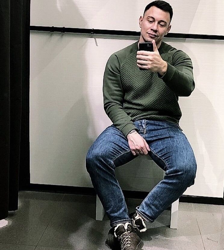  18053795  , 35 ,    