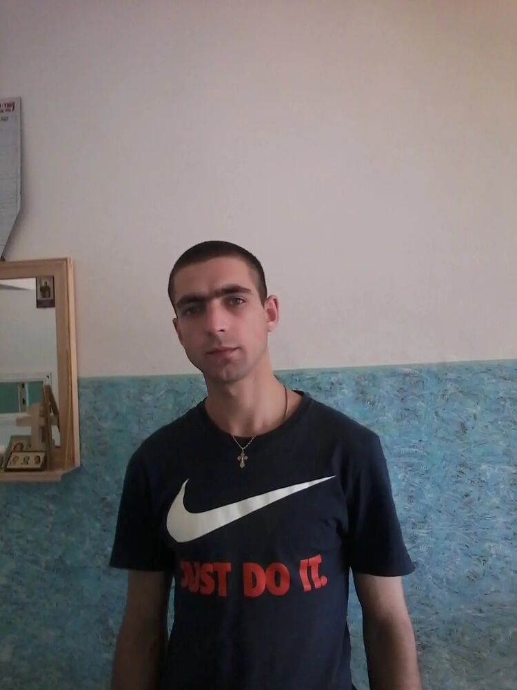  42995305  , 28 ,    