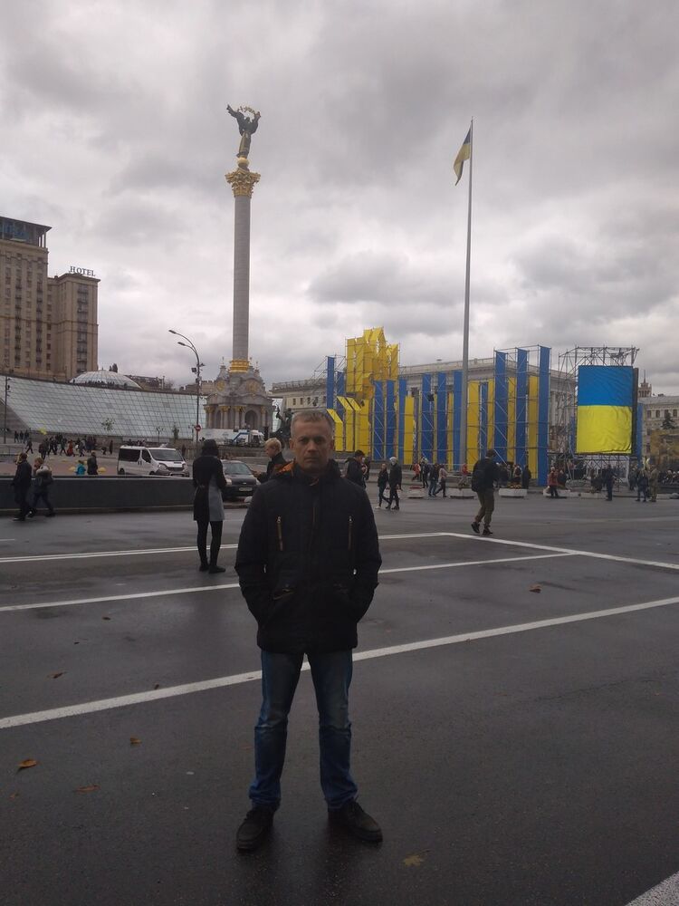  15002155  Ivan, 47 ,    -