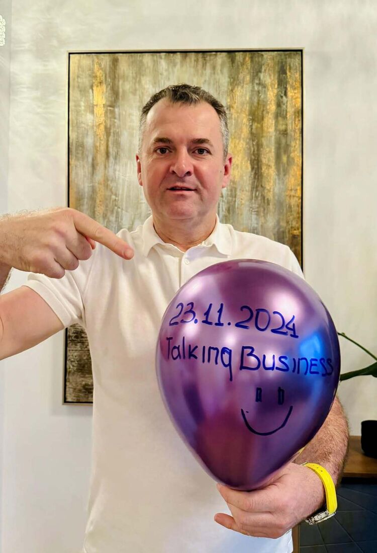  Arlingham,   Corneliu Sau, 54 ,   ,   , c , 