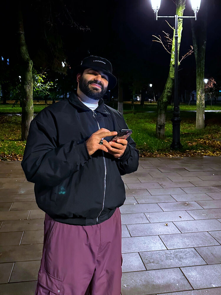  54205985  Yaaaa, 32 ,    