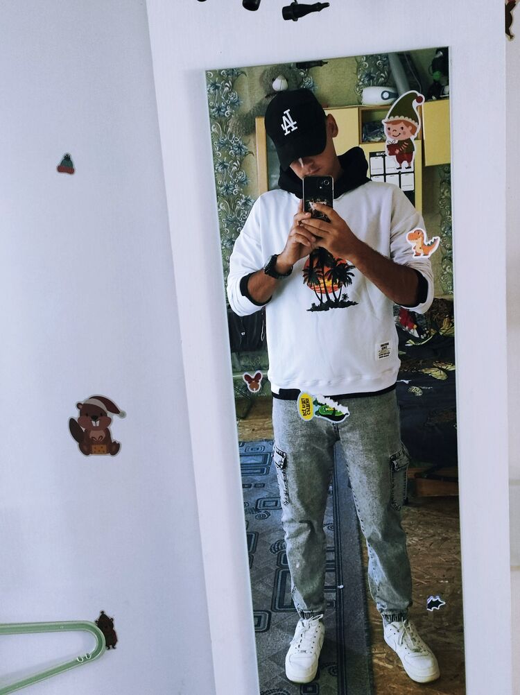  52595215  , 27 ,    