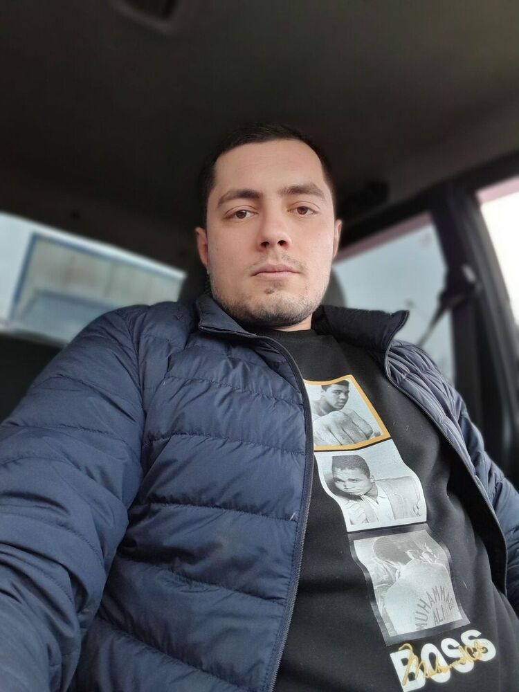  32338355  , 30 ,    