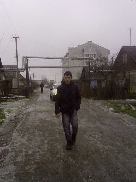  4092565  Aliaksandr, 31 ,    