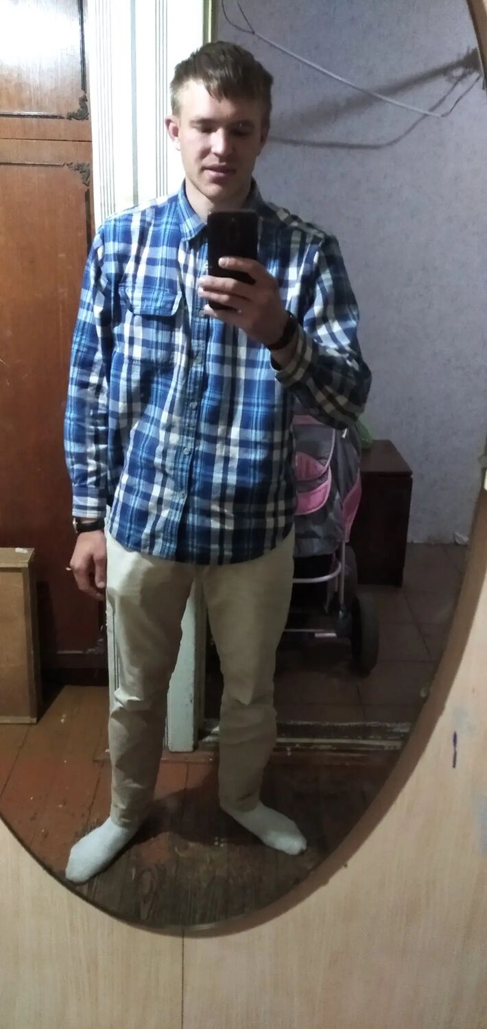  43890715  , 24 ,    