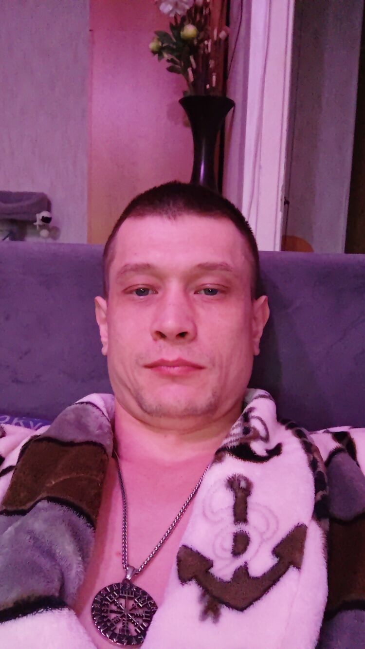 47993605  , 35 ,    