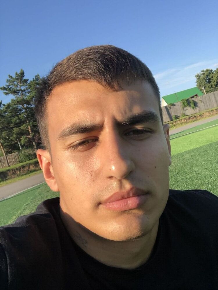  37305555  , 26 ,    -