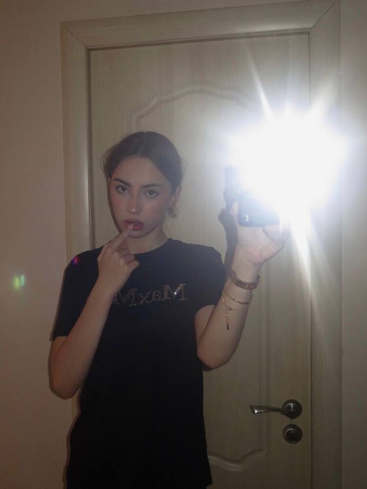  --,   , 25 ,     , c 