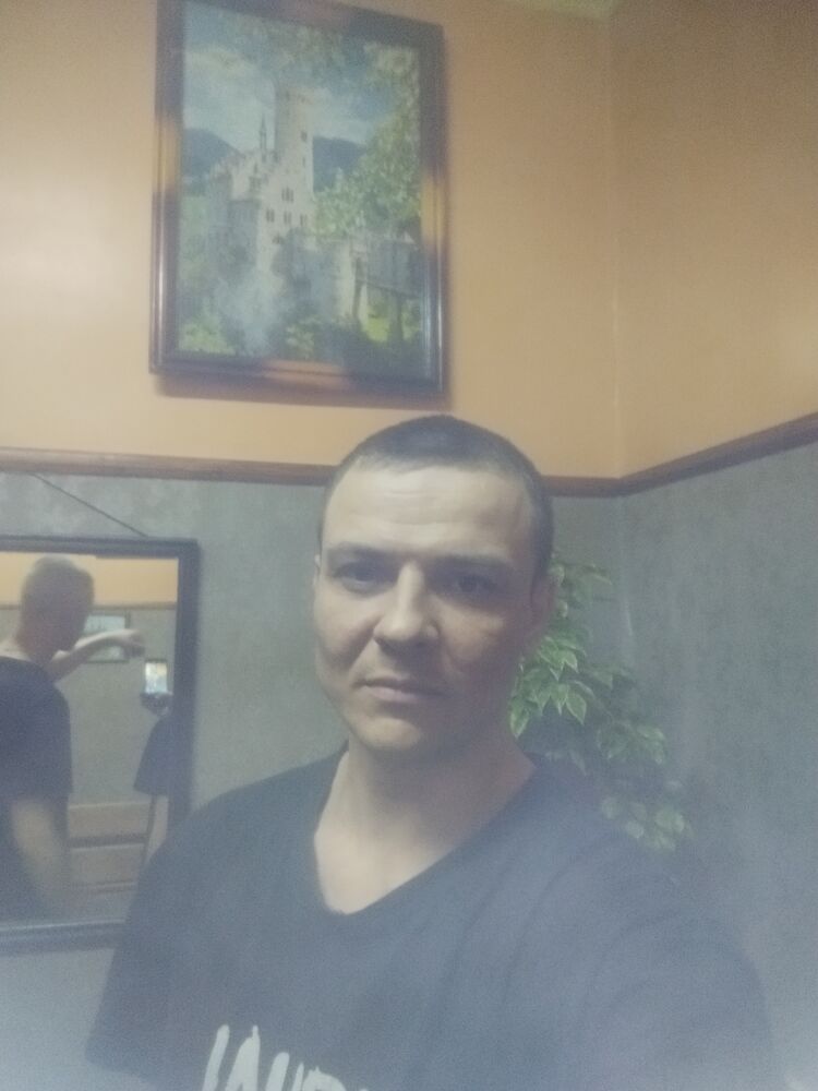  52172725  , 36 ,    