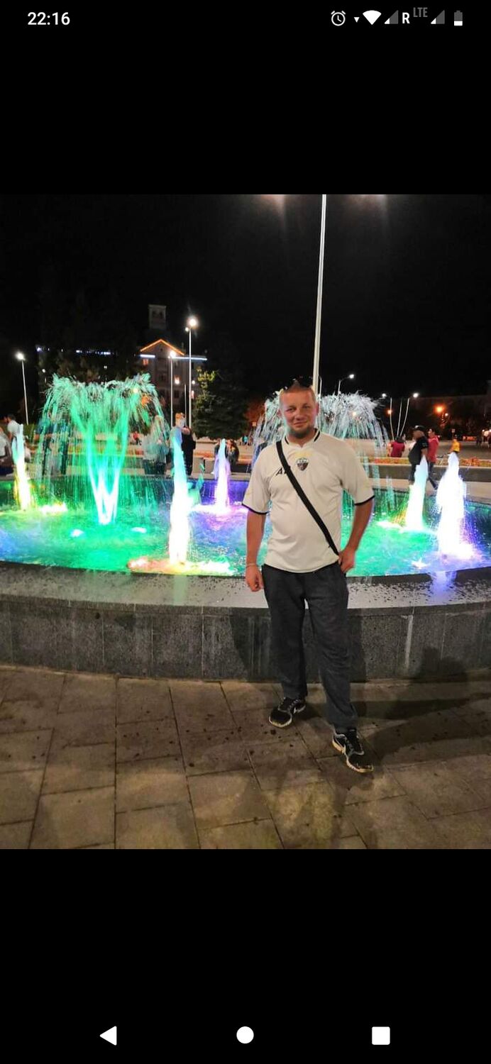 23754285  Vadym, 33 ,    