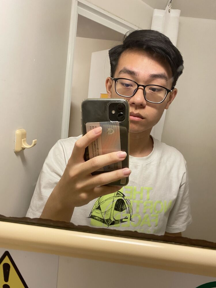  33829825  Ryan, 22 ,    