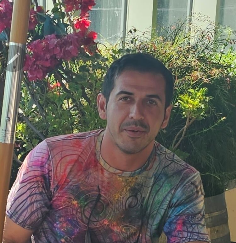 -,   Dani, 39 ,   ,   , c 