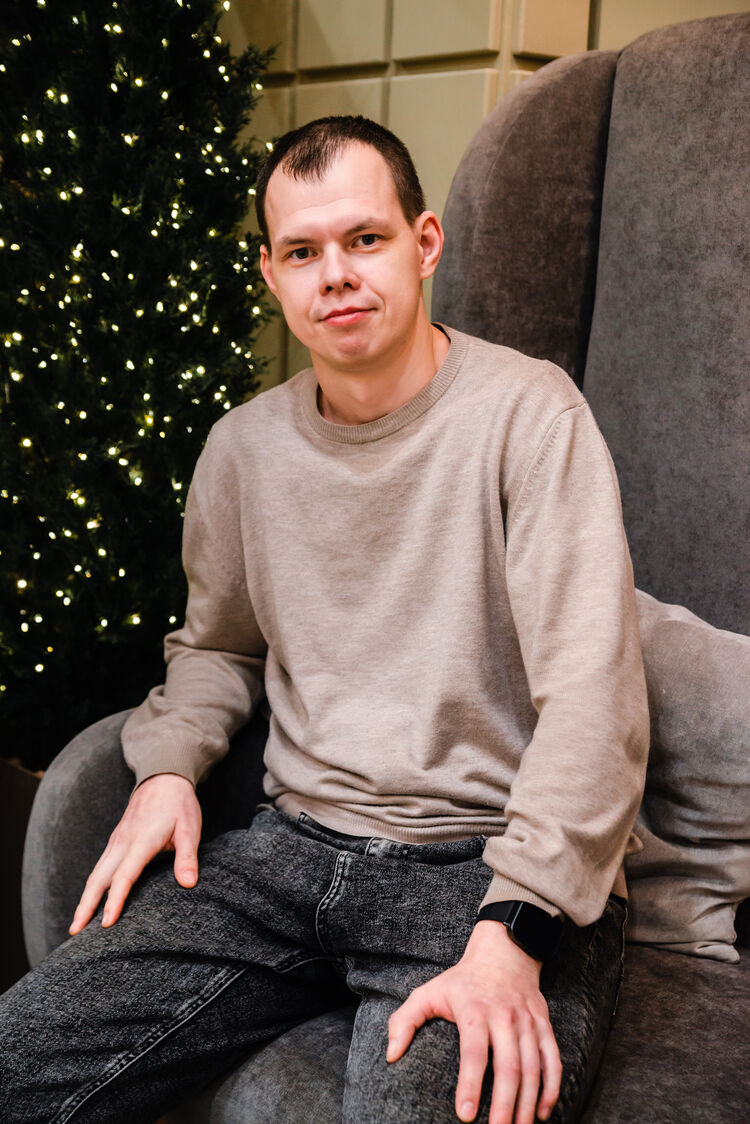 ���� 55352835 ������� �������, 37 ���, ���� ���������� � �������������