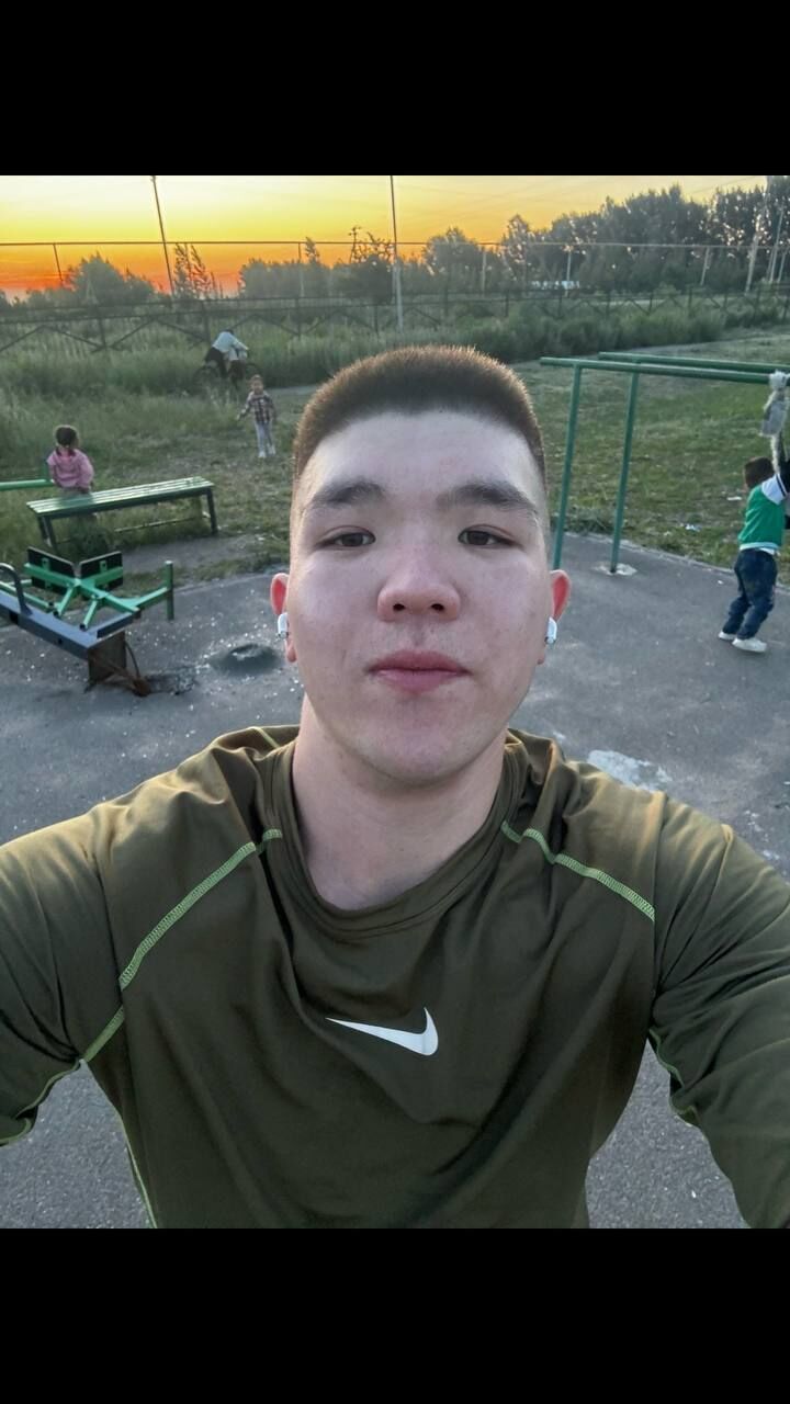  45878475  , 24 ,    