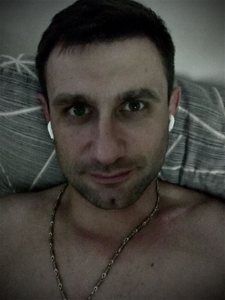 44238785  , 39 ,    