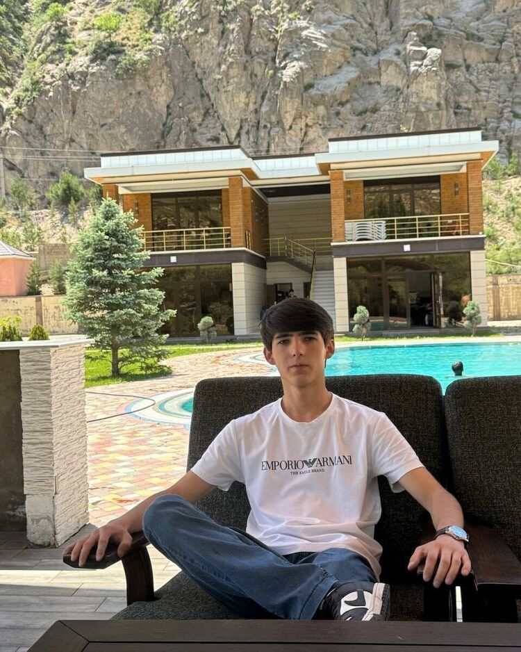  ,   , 19 ,   ,   