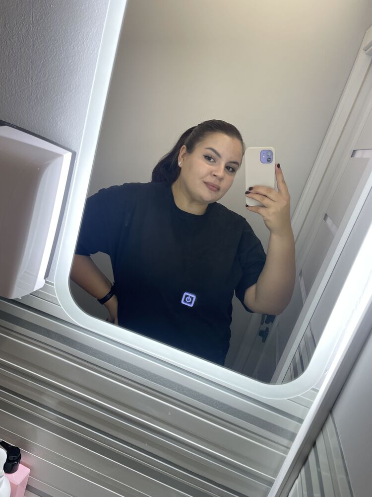  --,   , 24 ,     , c 