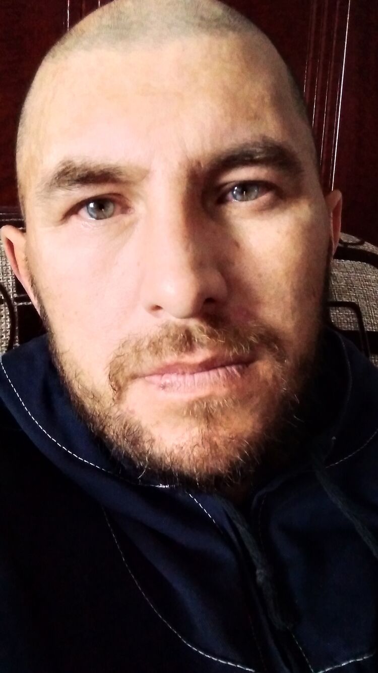  -,   Denis, 40 ,   c 