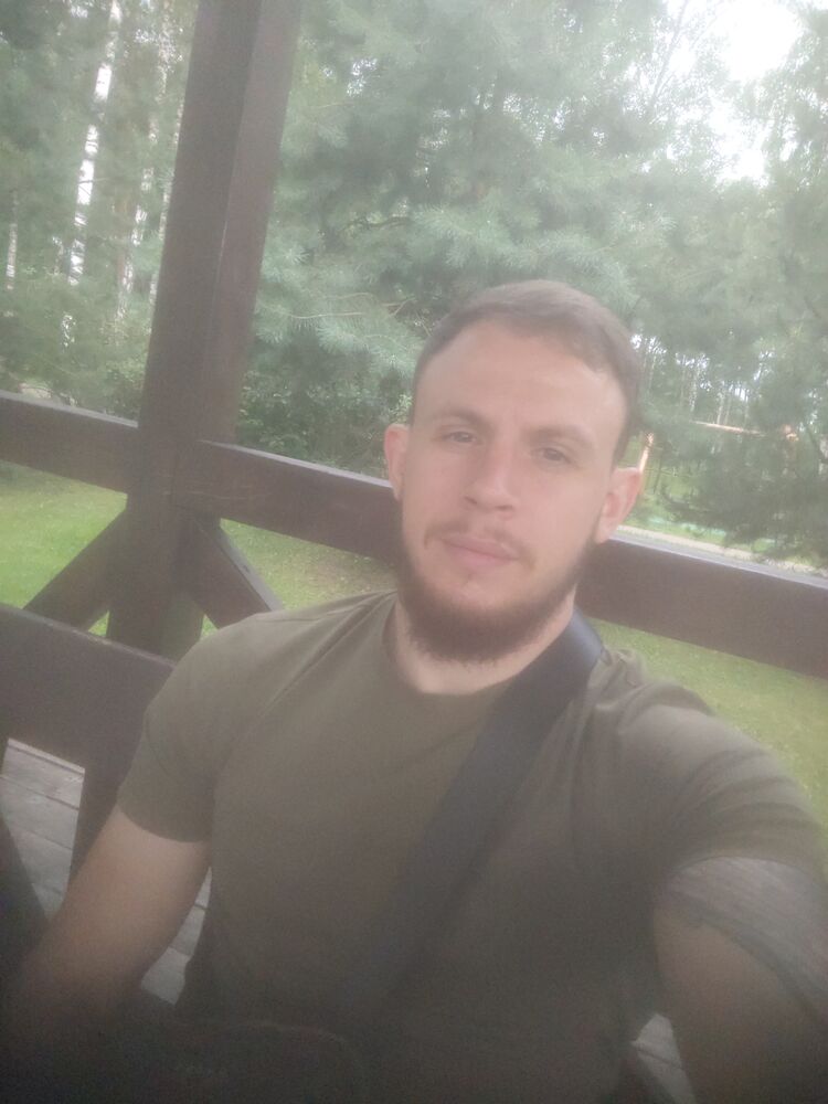  53961305  Boris, 28 ,    