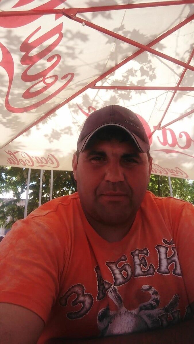  ,   Monstr, 42 ,   ,   , c 