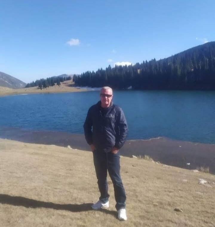  44289775  Vikmor, 50 ,    