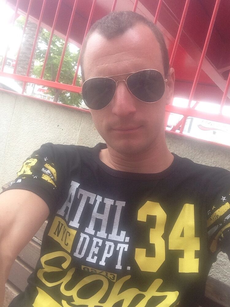  34516245  Vitaliy, 37 ,    Tel Aviv-Yafo