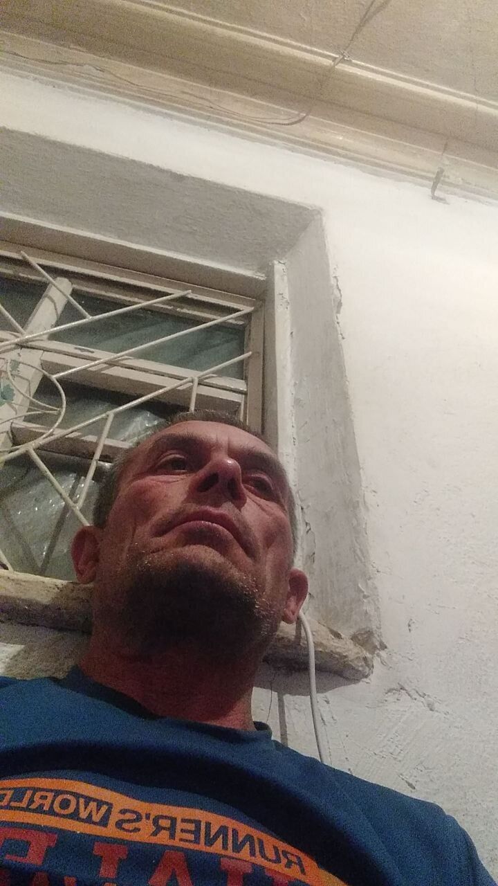  52104265  , 54 ,    