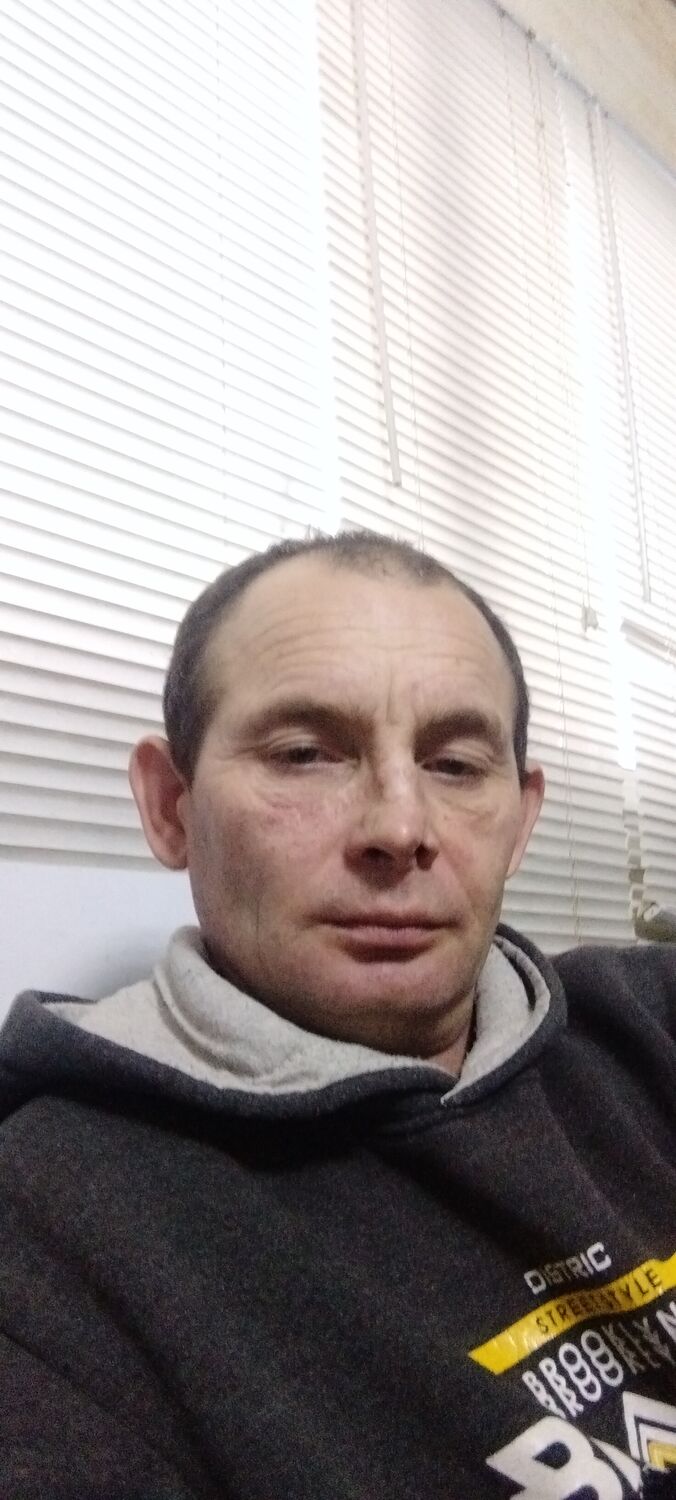  30349855  , 44 ,    