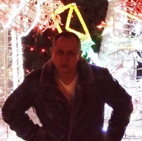  14765975  DENIS, 46 ,    