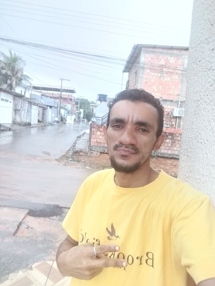  48829325  Miqueias, 30 ,    