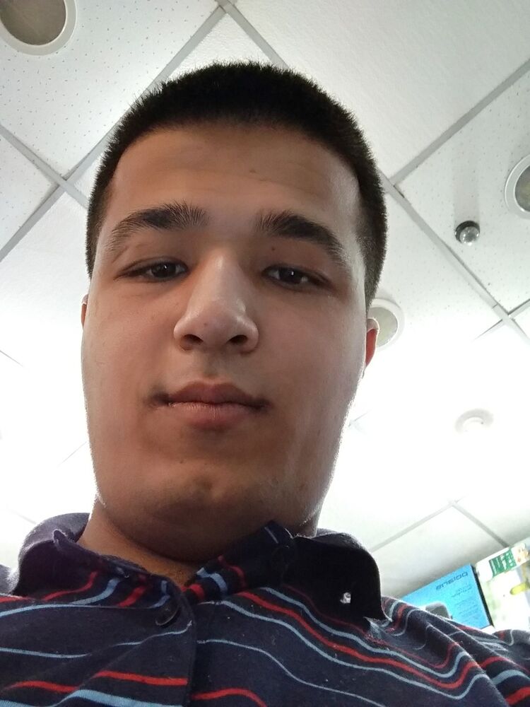  ,   Zuxrddin, 31 ,   ,   , c 