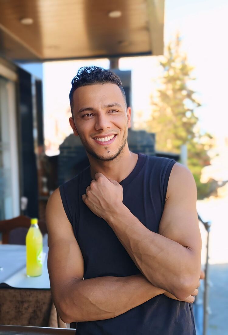  Algiers,   Fouad, 30 ,   ,   