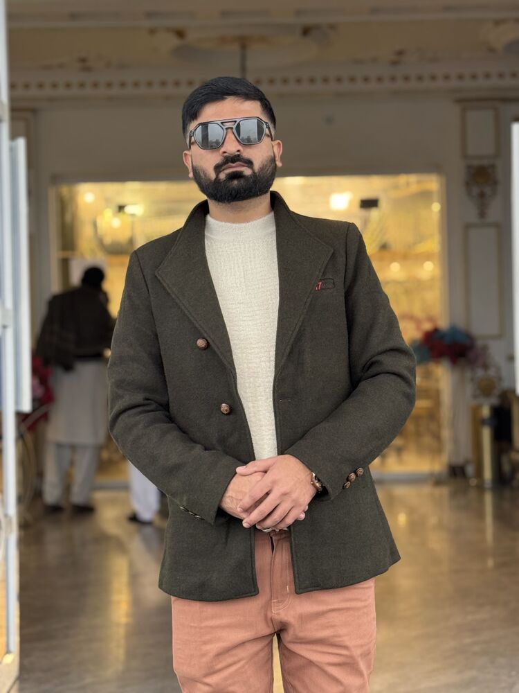  Charenton-le-Pont,   Honey, 26 ,   ,   