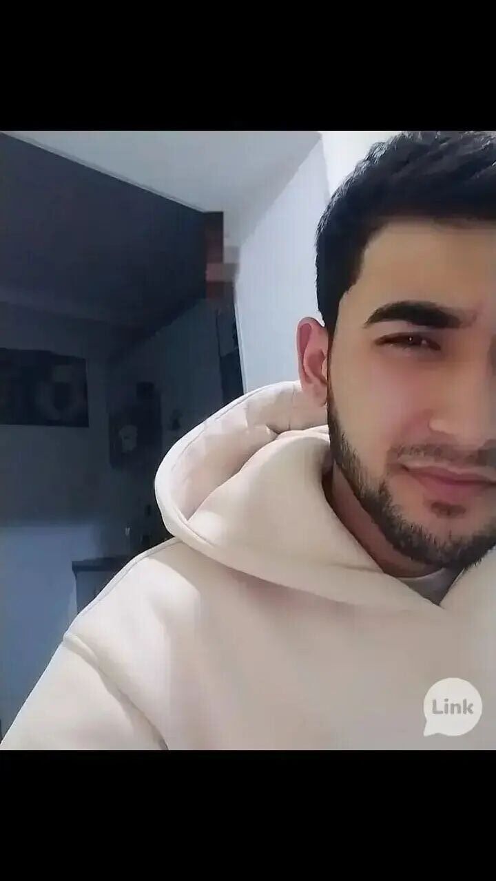  45671755  Sahruh, 24 ,    