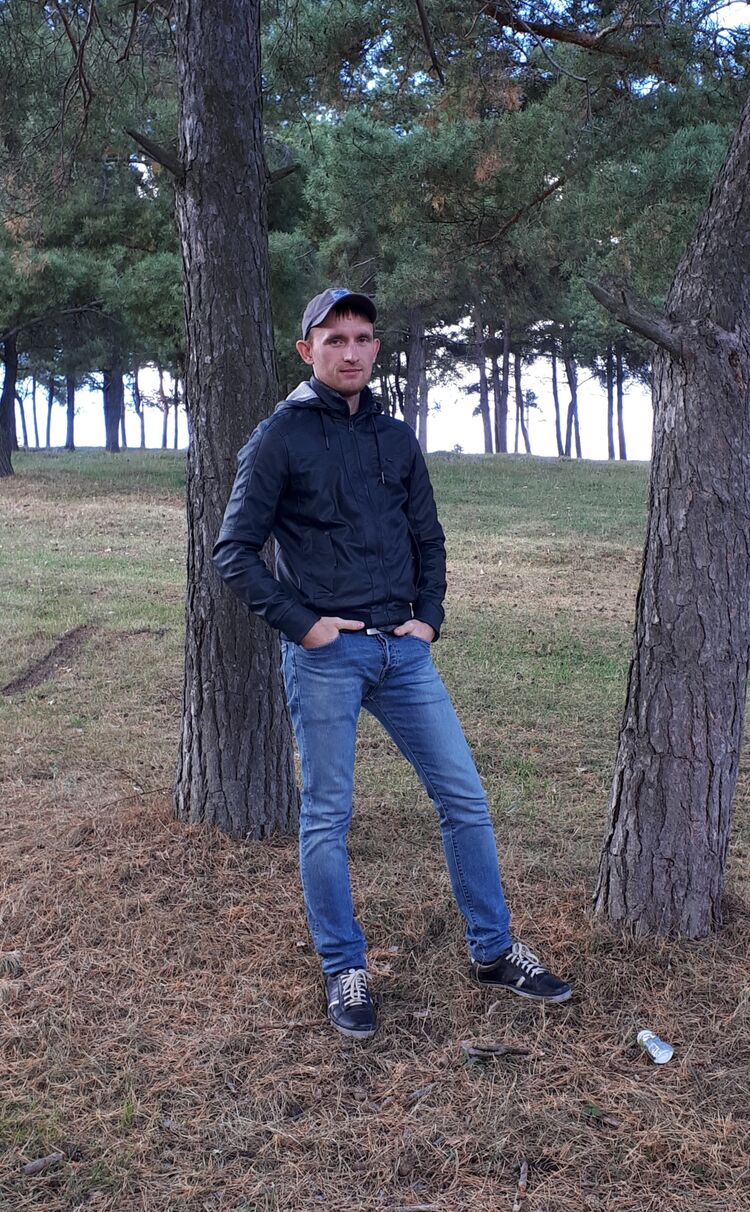  28878845  , 35 ,    