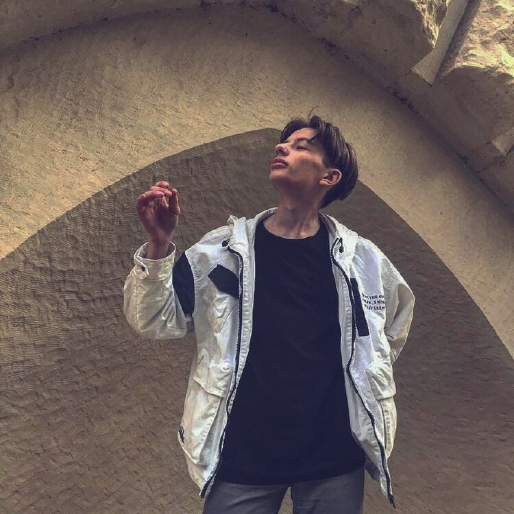  ,   , 22 ,   ,   