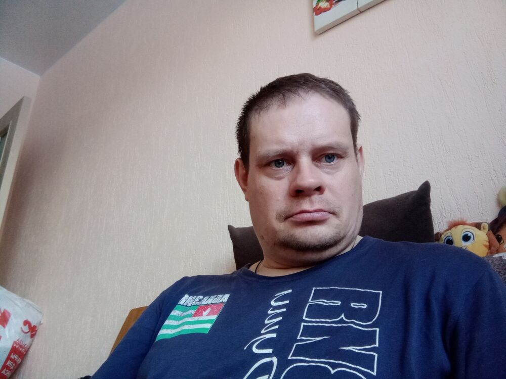  31731585    , 43 ,    