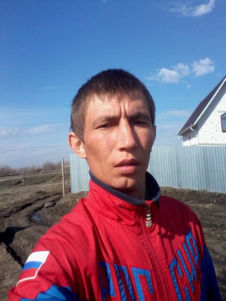  15770585  , 39 ,    