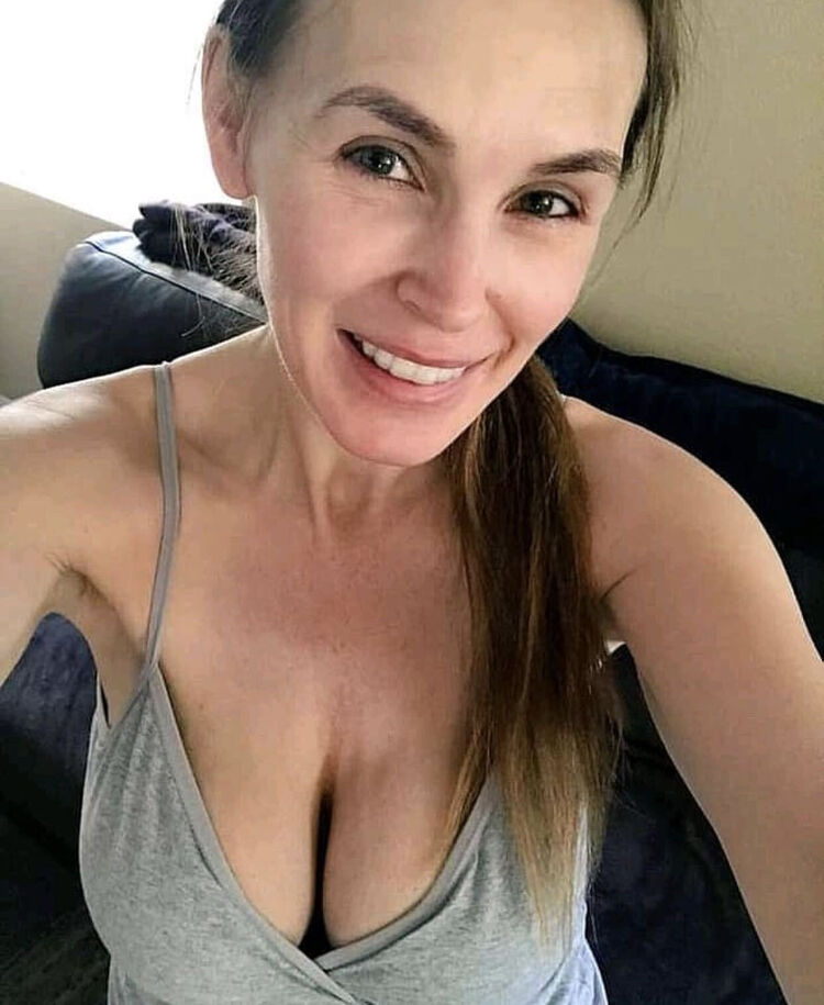  ,   Qweku, 41 ,   ,   