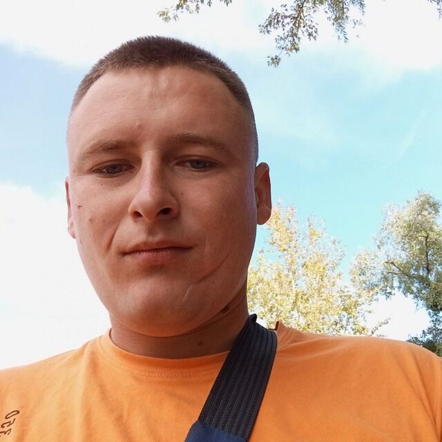  50066765  Sergio, 26 ,    