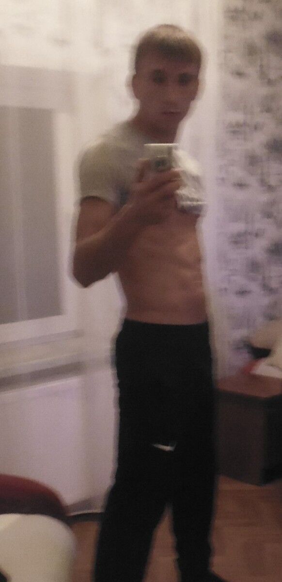  9653275  Ivan, 37 ,    