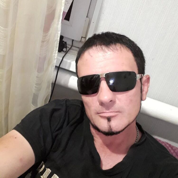  27361735  , 44 ,    