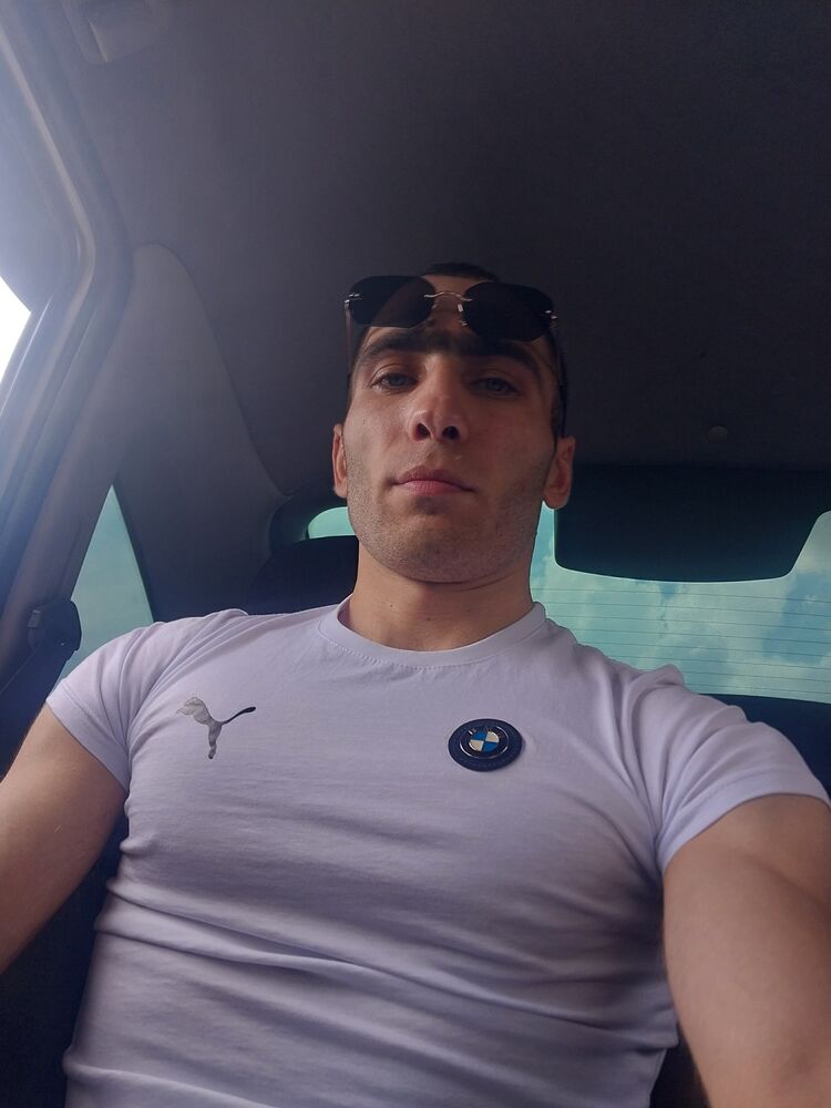 44543835  , 31 ,    