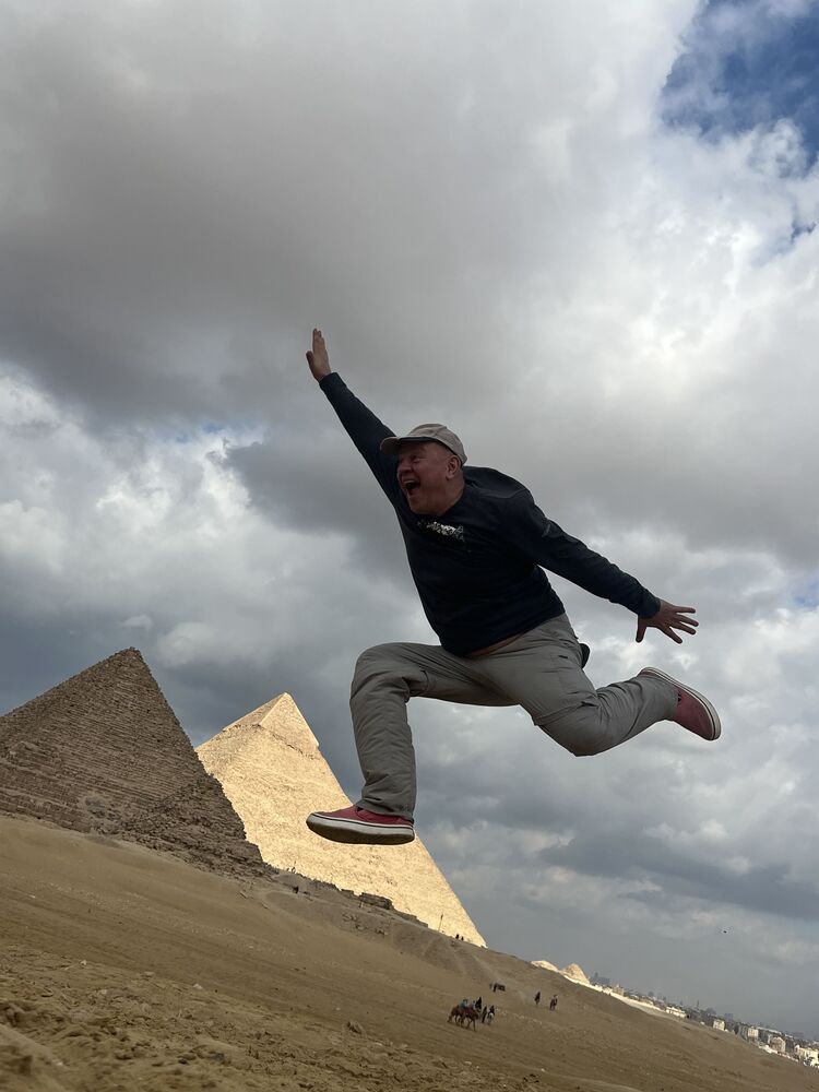  ,   Igor, 42 ,   ,   , c , 