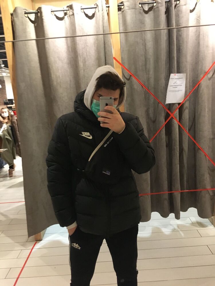  26684025  , 22 ,    
