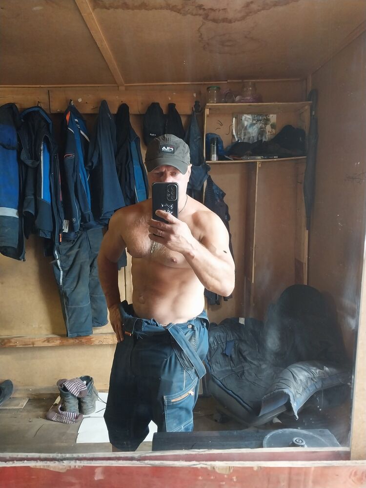  37103705  , 48 ,    