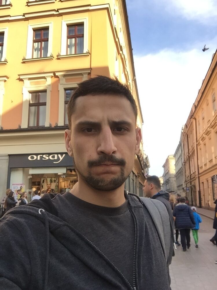  11985675  Smayt, 36 ,    