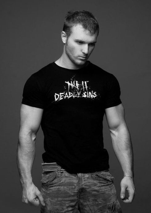  5455415  Artem, 36 ,    